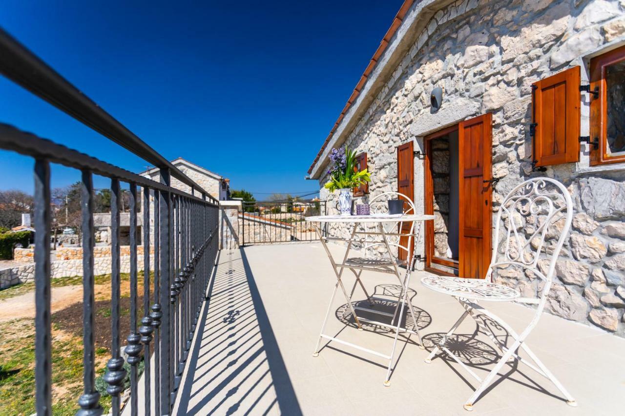 Villa Korina Pinezići Eksteriør bilde