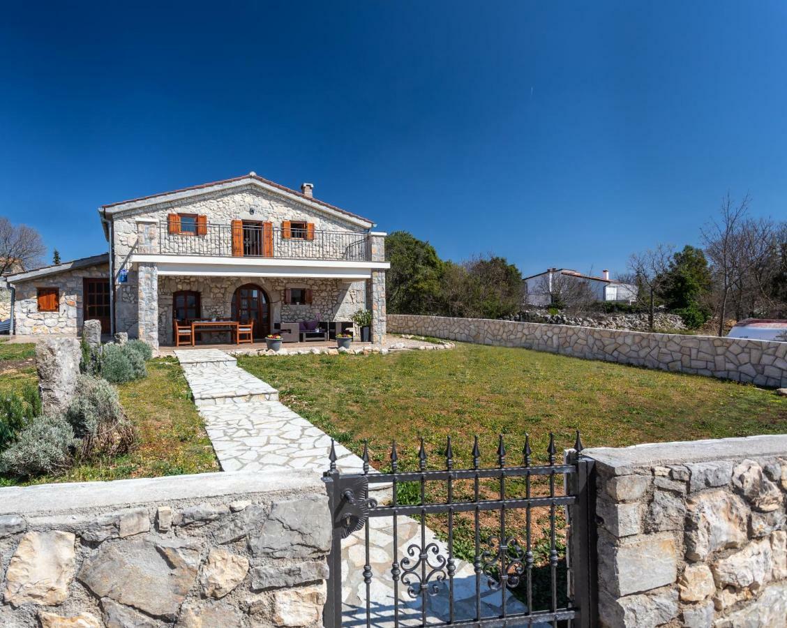 Villa Korina Pinezići Eksteriør bilde